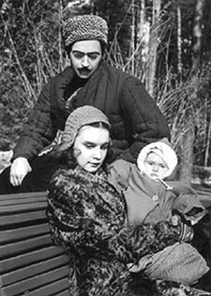 Серго Берия и Марфа Пешкова: Что разрушило брак сына всемогущего Лаврентия Берии и внучки Максима Горького