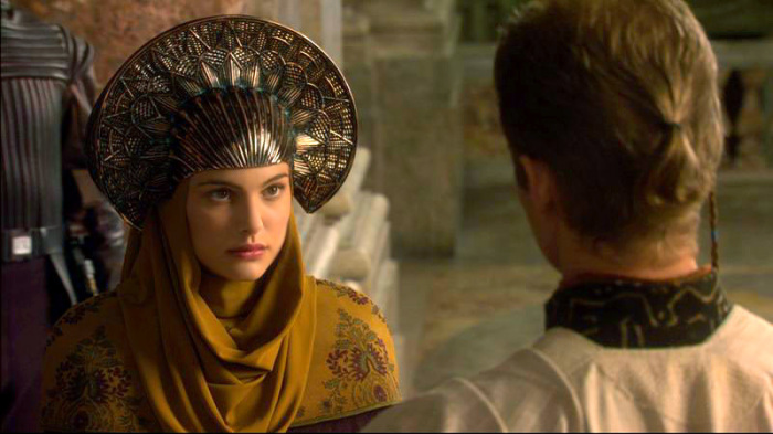 Волосник, сорока, кокошник: Русские головные уборы от допетровских времен до «Звездных войн» 