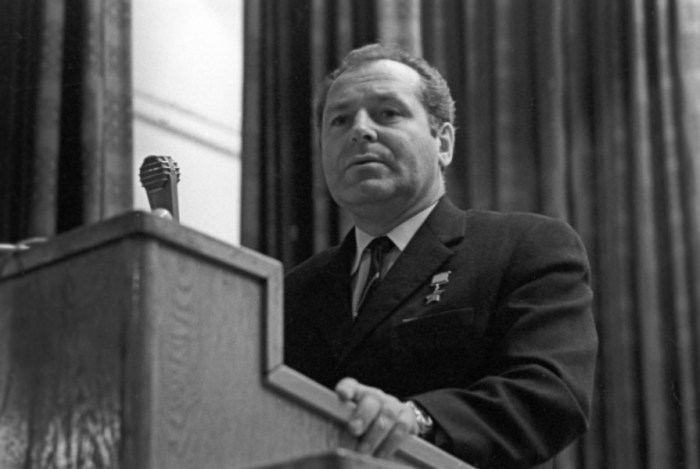 Как советскому космонавту Герману Титову подарили вьетнамский остров