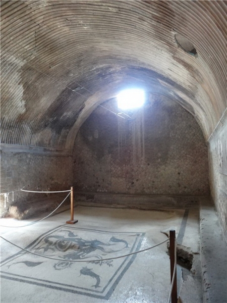 Как выглядел древнеримский город Геркуланум, погребенный под лавой Везувия