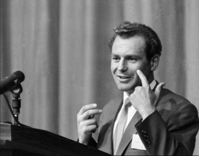 Как советскому космонавту Герману Титову подарили вьетнамский остров