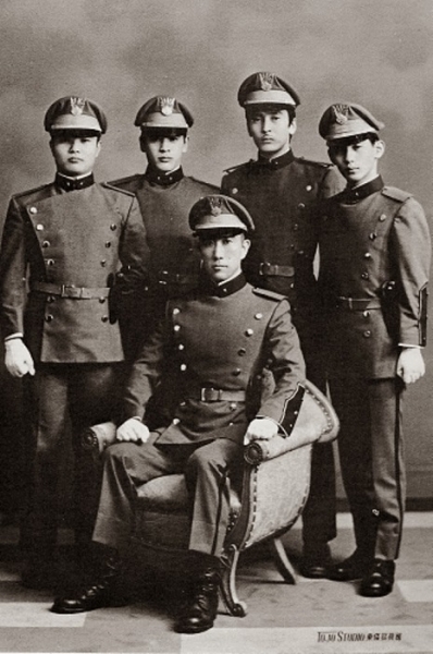 Предтечи «жёлтых жилетов» и «оккупаев»: Как 1968 год оказался годом протестов в разных странах