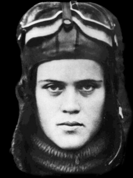 Как студентка МГУ стала наставником «Ночных ведьм» и устроила немцам настоящий ад