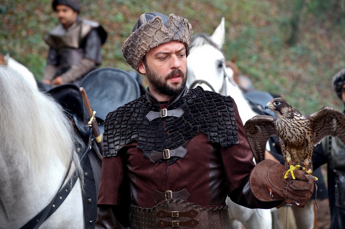 Кем лучше быть, ханом или султаном: Всё, что нужно знать о мусульманских титулах, чтобы понимать сериалы