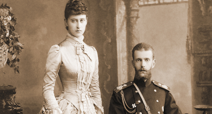 Почему русские цари выбирали Дармштадских принцесс на «ярмарке невест», и как сложилась их судьба в России