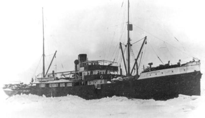 Почему знаменитых американских лётчиков хоронили под гимн СССР: Эйельсон и Борланд