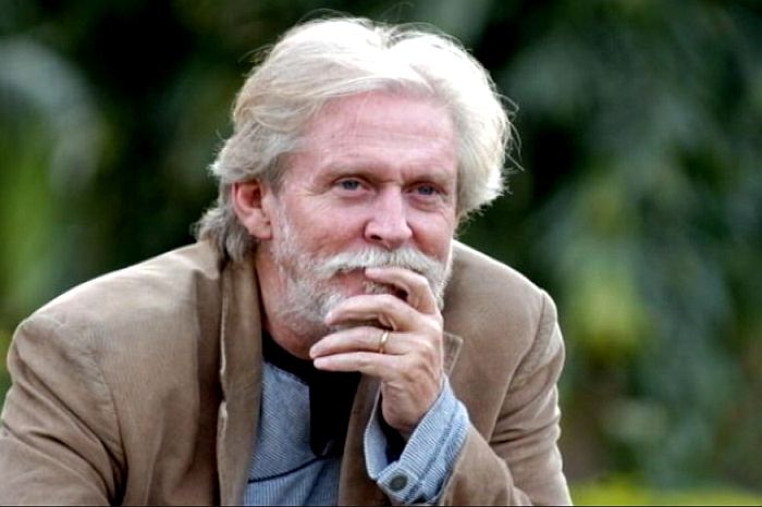 7 знаменитостей, которые решили отказаться от гражданства весьма процветающих стран