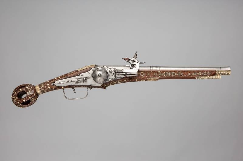 &laquo;По людям и по лошадям, а не по аеру&raquo;