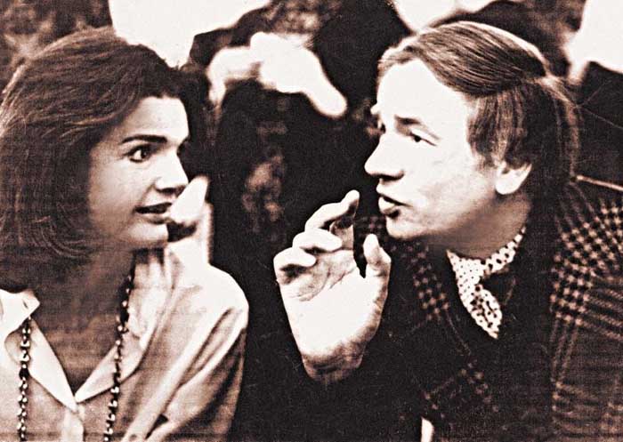 Жаклин Кеннеди и Андрей Вознесенский: Любовь первой леди Америки и советского поэта на фоне железного занавеса