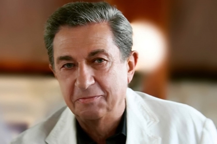 Российские знаменитости-двоеженцы, у которых было по две семьи одновременно