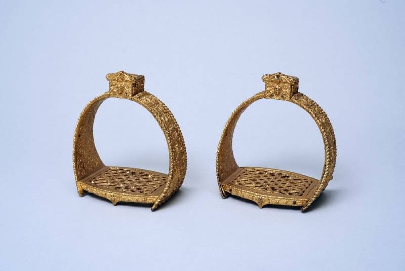 Кони и сёдла XVI—XVII веков