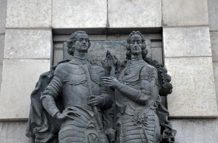 Как воспитать великого правителя: Петр I и два его наставника