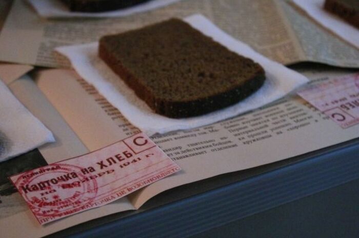 Блокадный хлеб: символ жизни и надежды