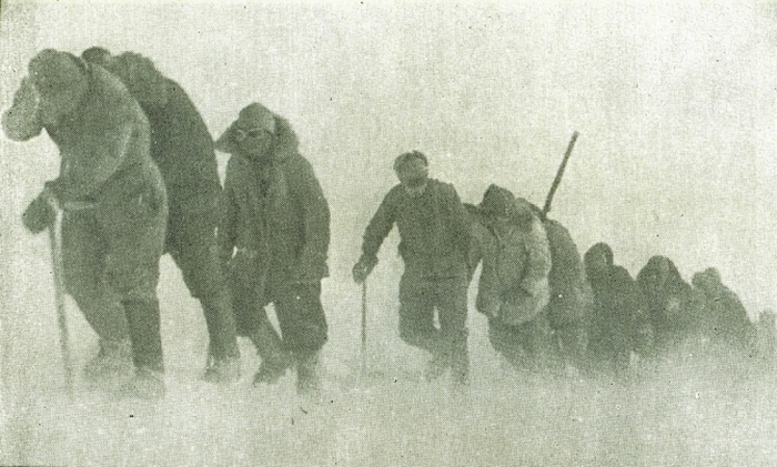 Кавказские тропы Победы: восхождение на Эльбрус