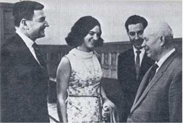 Как Рокфеллеры переиграли Ротшильдов на советском пространстве