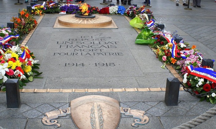 Краткий курс истории. Первый Вечный огонь