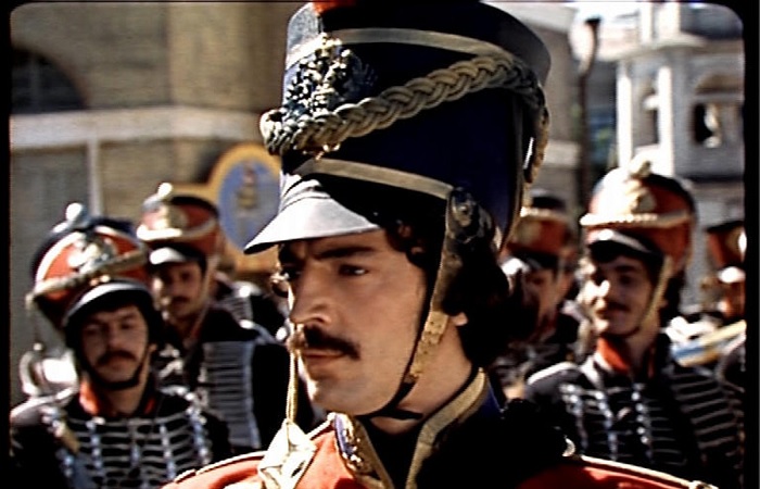 Почему в XIX веке все хотели стать гусарами, а до этого времени туда брали только иностранцев