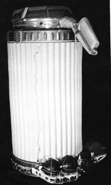 Большое космическое надувательство. Как человек впервые вышел в космос