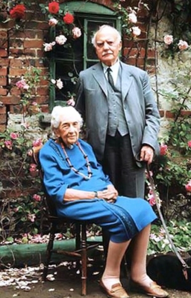 Неравный брак: 7 известных пар, в которых жена гораздо старше мужа