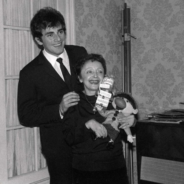 Неравный брак: 7 известных пар, в которых жена гораздо старше мужа