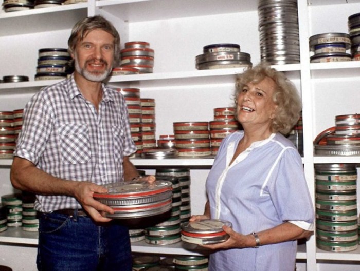 Неравный брак: 7 известных пар, в которых жена гораздо старше мужа