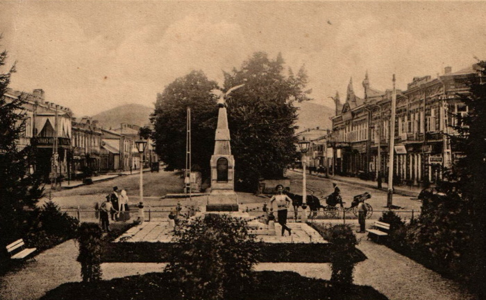  Огненный подвиг: как рядовой Архип Осипов взорвал три тысячи врагов 