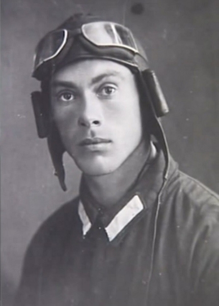  Летчик Николай Францевич Гастелло (1907-1941): биография кратко, годы жизни, деятельность 
