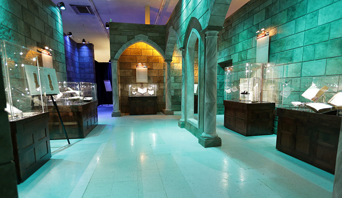 Все уникальные свитки Мёртвого моря в Музее Библии оказались поддельными