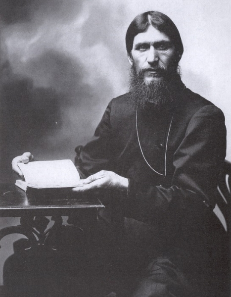 Эпидемия «старцев» и гуру в дореволюционной России, или что связывает Распутина, Толстого и Блаватскую