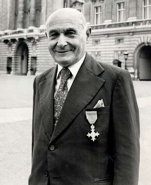 Гениальный шпион Второй мировой, или Как простому фермеру удалось обмануть Гитлера