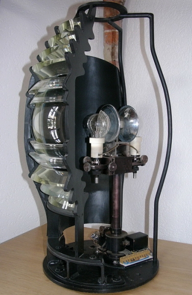 Когда и как появились маяки, и какое отношение имеет к ним Статуя Свободы