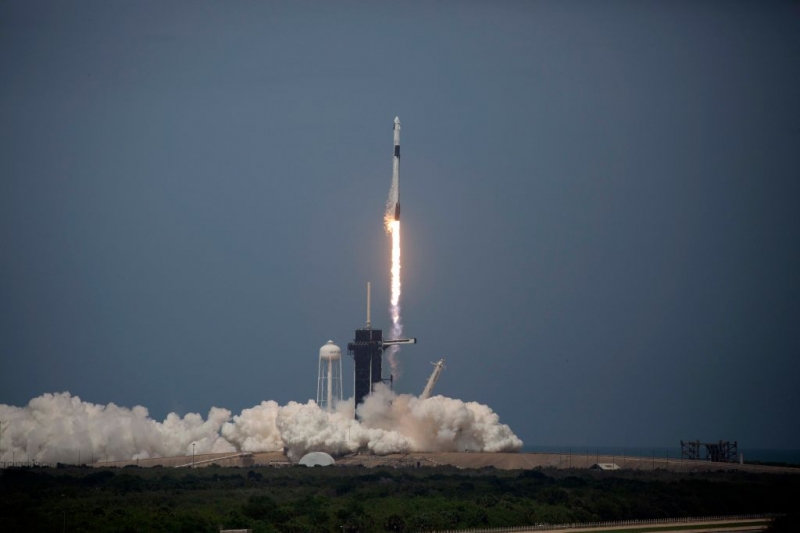На ракетной тяге: как SpaceX стала ведущей частной космической компанией
