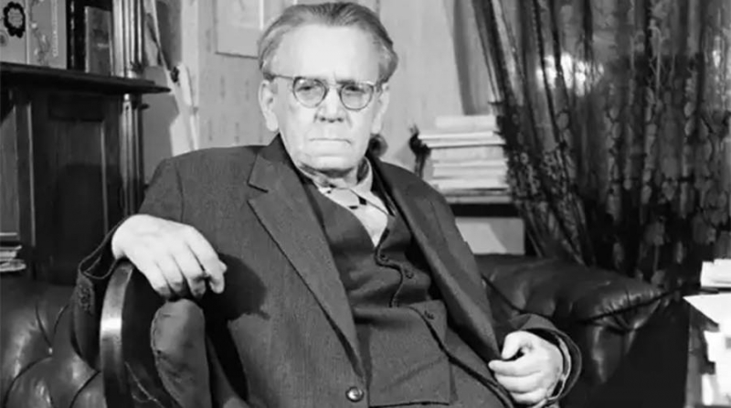  Поэт, литературный критик и переводчик Самуил Яковлевич Маршак 1887-1964: биография кратко, годы жизни, деятельность 