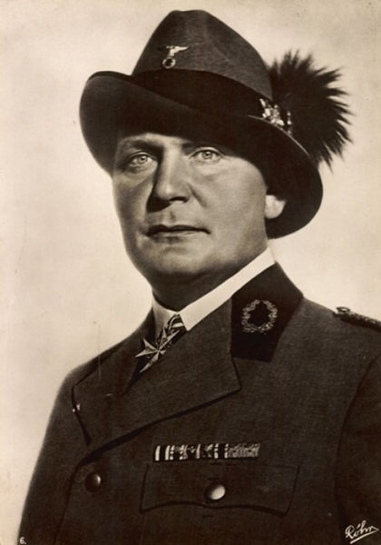 4 известнейших фейка о знаменитых деятелях искусства, в которые интернет верит до сих пор