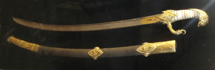 Что заставило Наполеона Бонапарта изменить мнение о русских генералах, и кто спас жизнь свергнутому императору