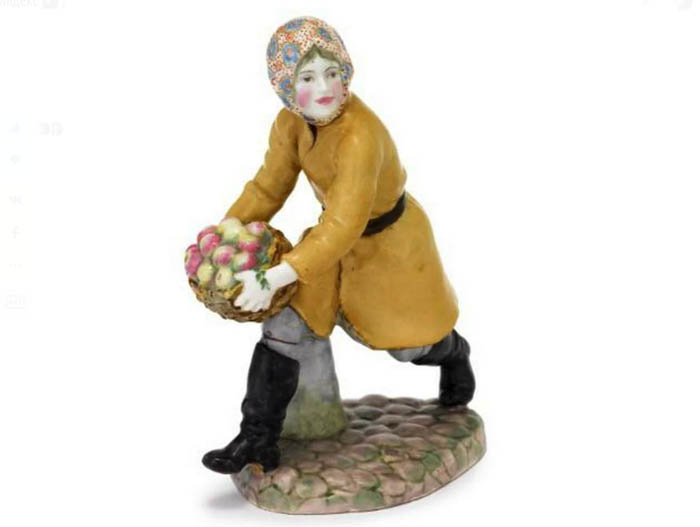 Какие статуэтки продают по цене квартиры, или Сколько стоит советский фарфор на зарубежных аукционах