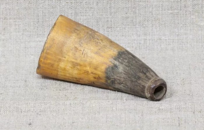 Почему богатые матери не кормили детей сами, и Куда кормилицы девали своих малышей