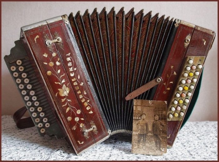 Какие ювелирные шедевры делал из русской берёзки сам Карл Фаберже, и Что особенного в этом дереве