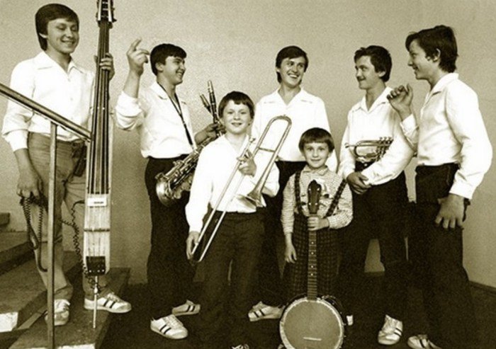 Как сложилась жизнь членов семьи террористов Овечкиных, оставшихся в живых после угона самолёта из СССР в 1988 году