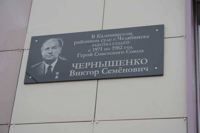 Как сумели выжить 2 танкиста, которые 2 недели держали оборону в увязшем в болоте Т-34