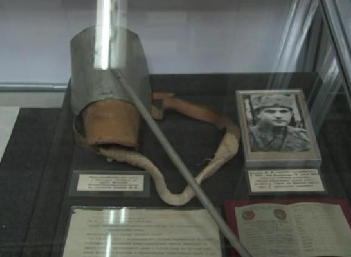 Однорукий ас Иван Леонов