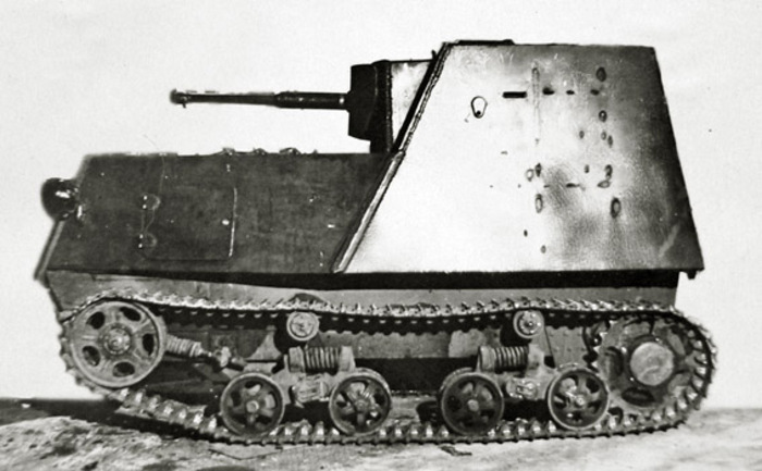 От локомобиля - к трактору и танку