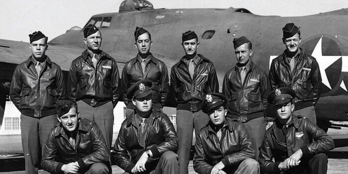 Почему немецкий ас-истребитель в 1943 пощадил и спас 9 американских летчиков
