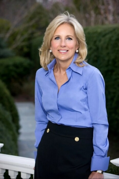 Идеальная жена или блистательная обманщица: Что известно о Джилл Байден, супруге нового президента США