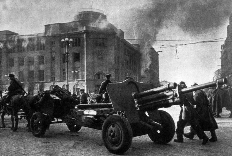 К публикации документов ЦАМО РФ, посвященных Киевской наступательной операции (3-13 ноября 1943 года)