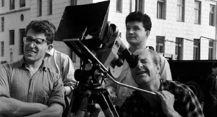 550 зарплат за «Интердевочку», или Сколько получали советские актеры и режиссеры