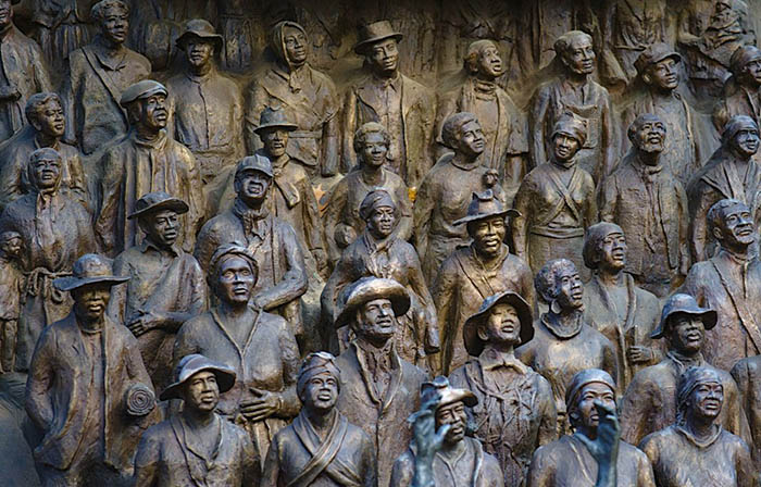 Кто торговал рабами и другие факты, которые развенчивают самые распространённые мифы о рабстве в Америке