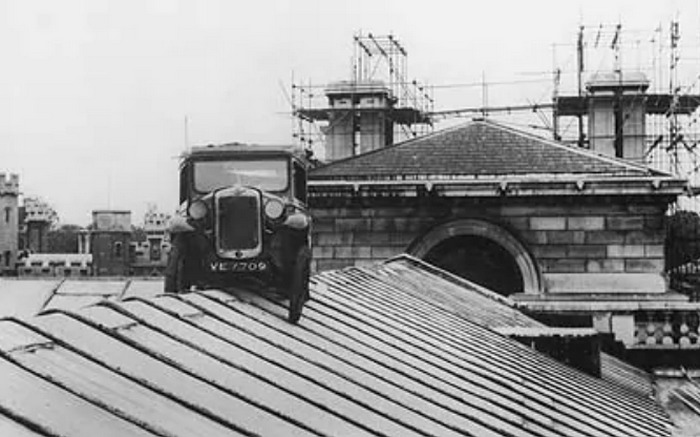 Из-за чего много веков соперничают Оксфорд и Кембридж, и Чем они принципиально отличаются