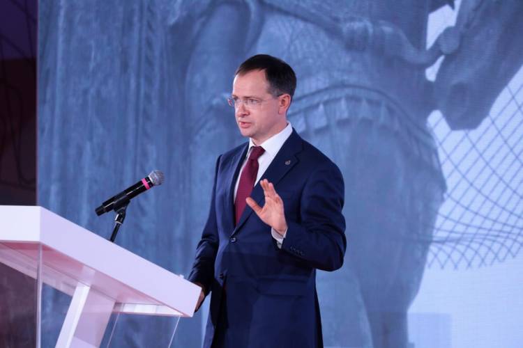 Об исторической доктрине В. Мединского