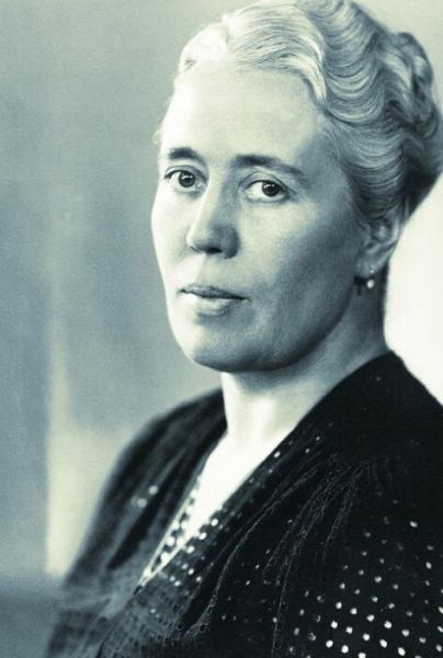 5 блистательных вдов из прошлого, которые с успехом управляли бизнесом своего супруга